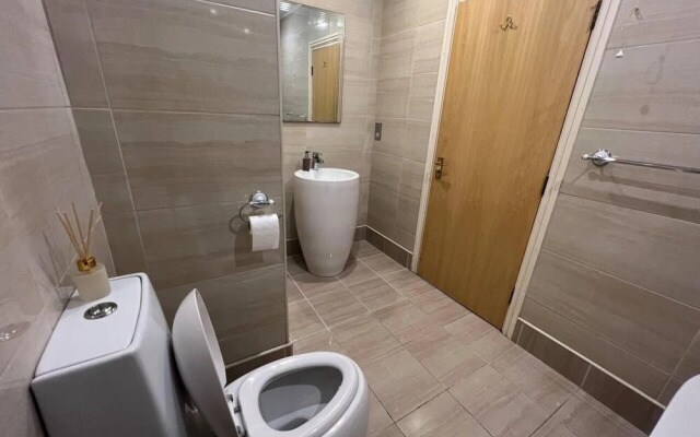 2-bed Apartment in Liverpool at Albert Dock