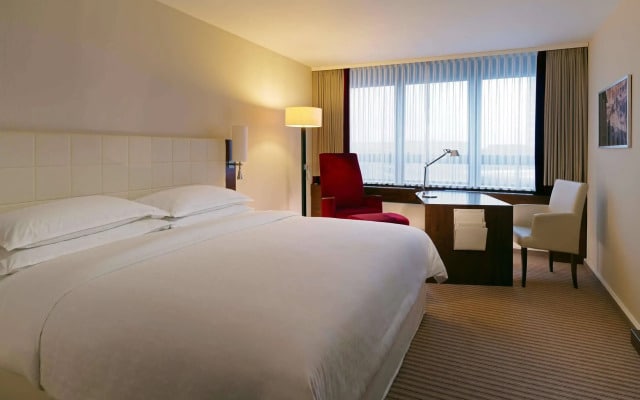 Sheraton Munchen Westpark Hotel