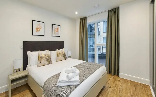 Brand-new Two-bedroom Flat in Colindale