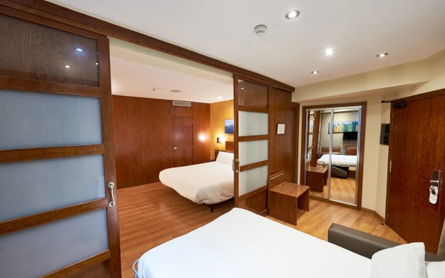 Hotel Garbi Millenni