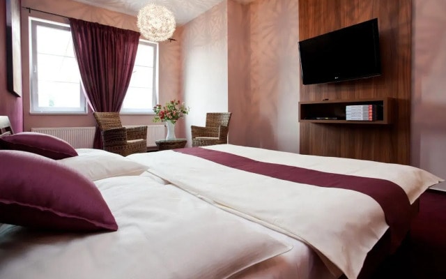 Sareza hotel
