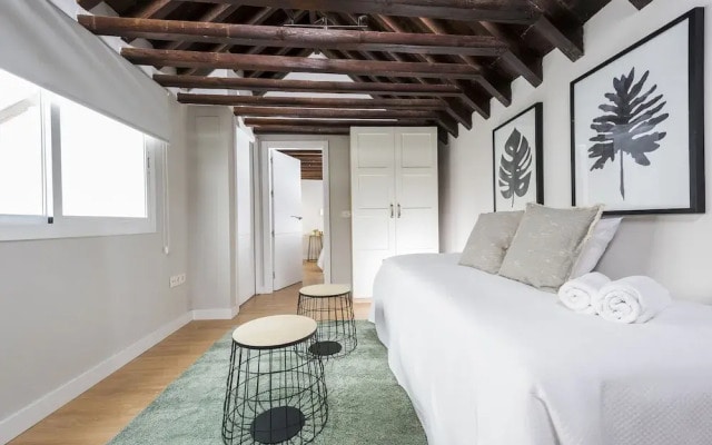 Elegant One-bedroom Apartment Trinidad Grund E