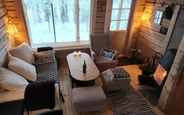 Lapland Riverside Nature Cabin