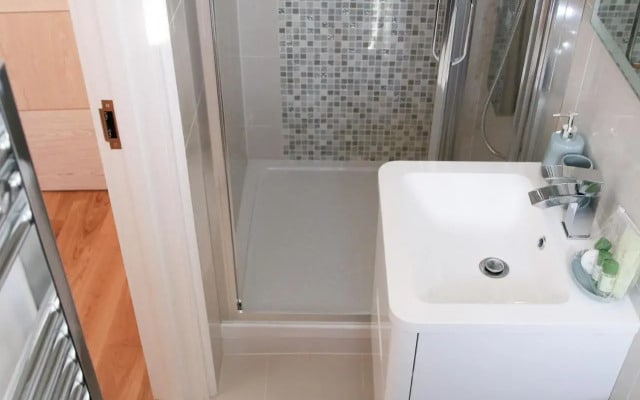 Exclusive Ensuite Double Room