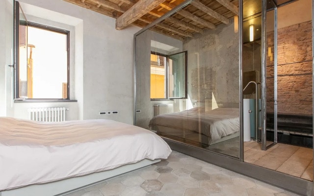 Apartments in Piazza di Spagna