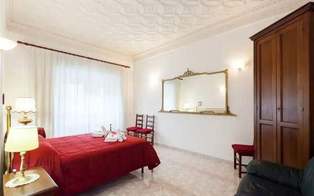 Caterina Embassy Apartment