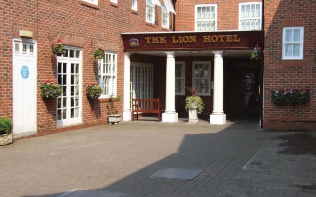 hotelImage