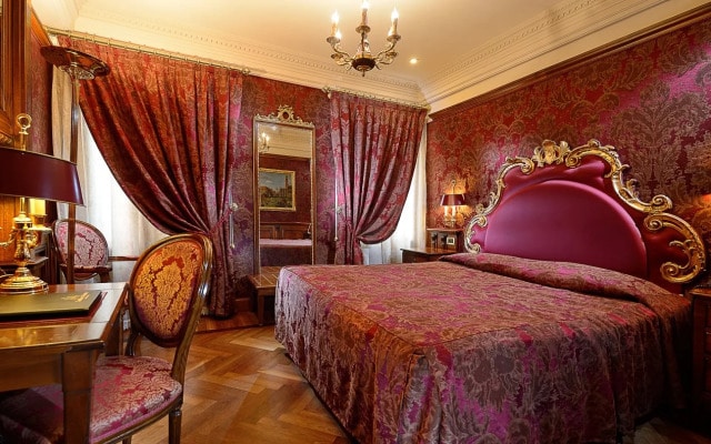 Bellevue Luxury Rooms – San Marco Luxury