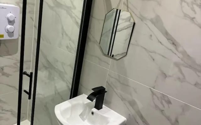 Impeccable 1-bed Studio in London