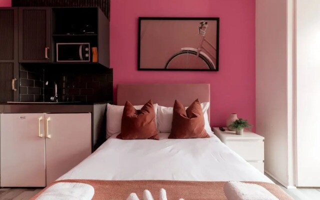The Savers Hotel by PLI