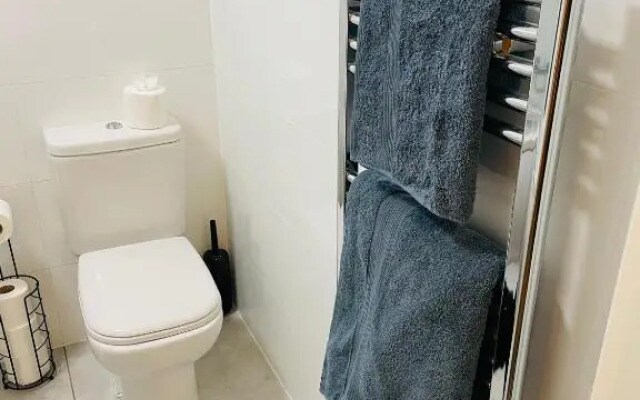 #0311 Two Bedroom serviced apartment - Free Parking