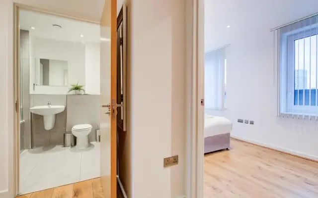 Hybrid Resi Greenwich
