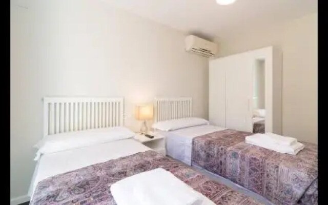 Kentia Rooms
