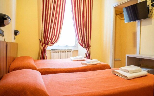 Hotel Ferrarese Roma