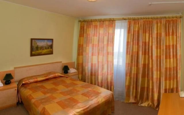 Ark Hotel