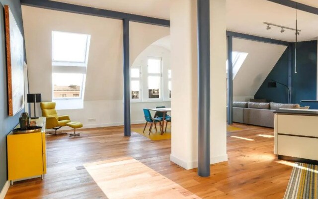 Suite.030 Family Design Penthouse in Prenzlauer Berg