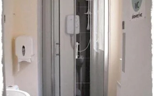 Igloo Annexe Pods