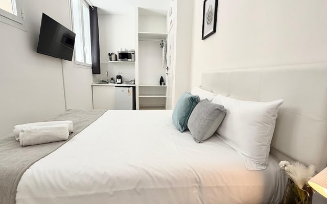 Cinco Torres Suites