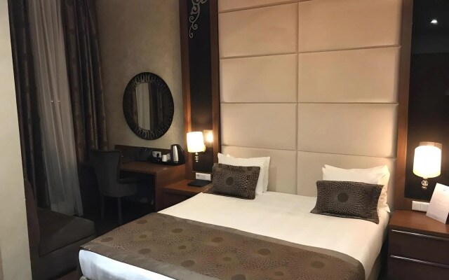 Grand Hotel Downtown