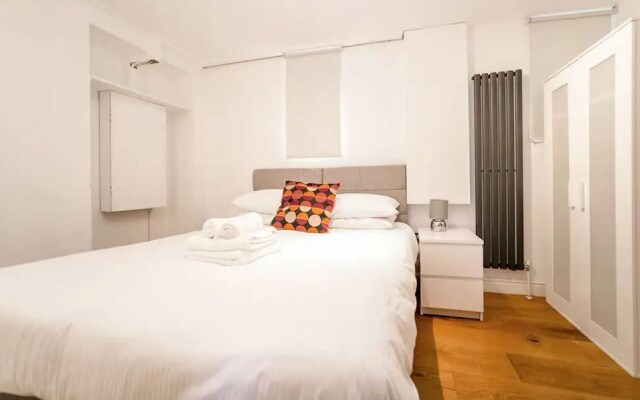 Battersea Studio Apartment