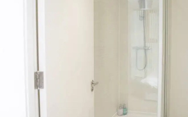 Henry Street - Apt 22