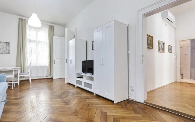 Bohemia Apartments Prague Wenceslas Square