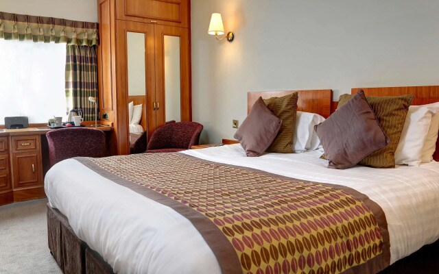 Best Western Pinewood Manchester Airport-Wilmslow Hotel