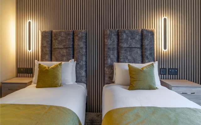 Daresbury Park Hotel