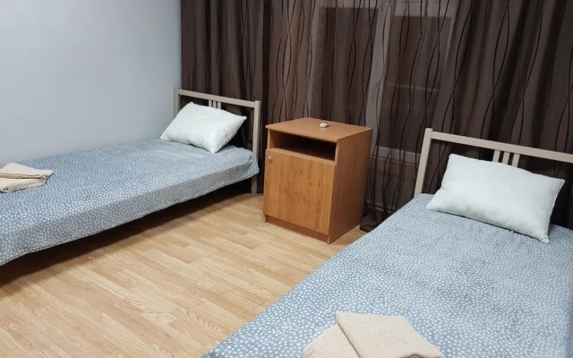 Hostel Well