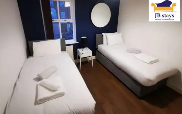 5 Bed House Leisure/business Free Parking