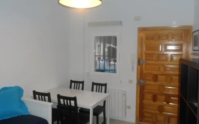 Apartamento 6 plazas. Centro de Madrid. Ref27