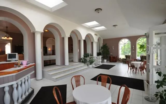 Hotel Ruusuhovi