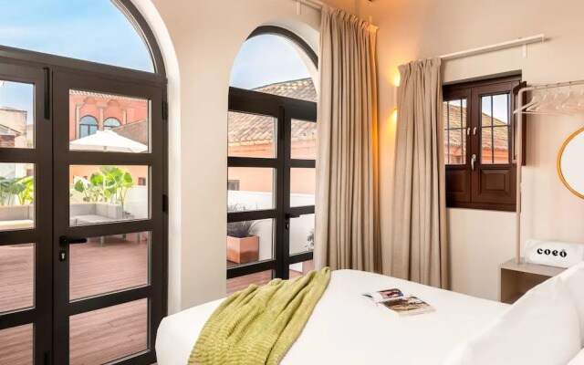 Coeo Fresca Roof Garden Signature Apartments