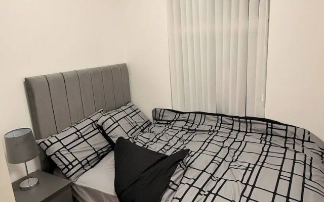Stylish Dream Home With 4 En-suite Bedrooms
