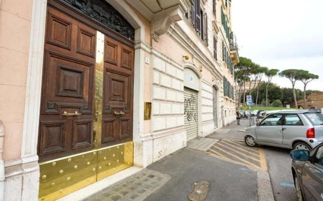 BQ House Castello Luxury Rooms