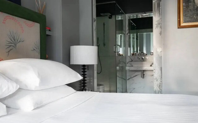 Chelsea Embankment III by Onefinestay