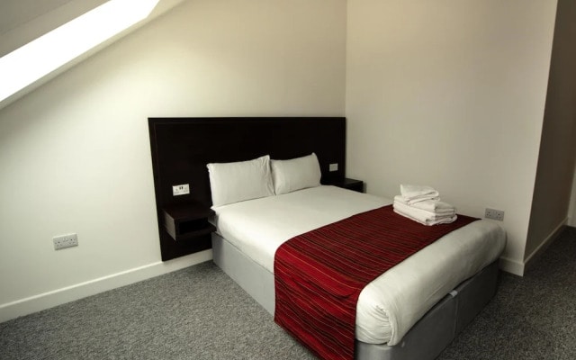Somerville Apartments London Heathrow