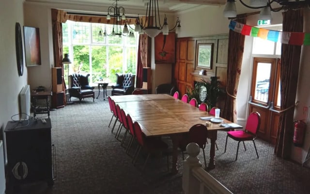 Sir William Hotel