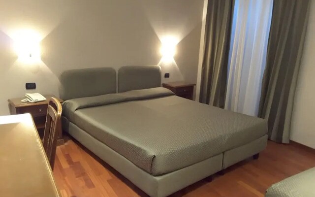 Hotel Maximus