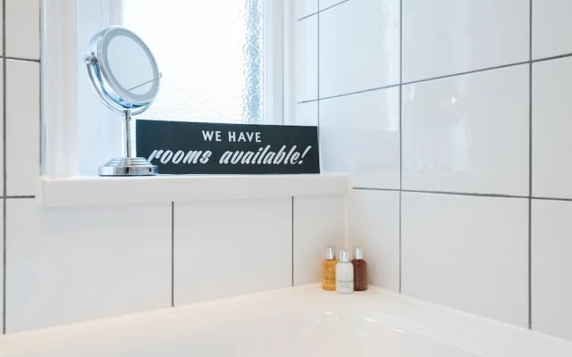 Outstanding Oxford Circus Home