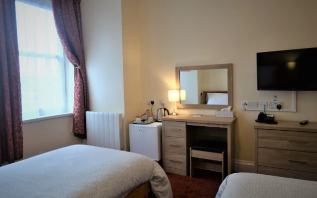 Gateway Hotel