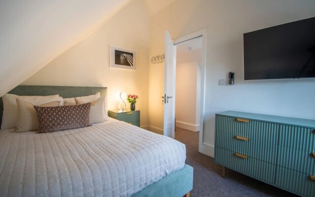 2 Bedroom Flats in Covent Garden