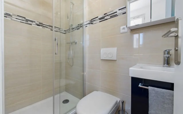 studio 2 persons cosy Paris