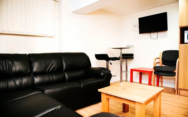 Arena House