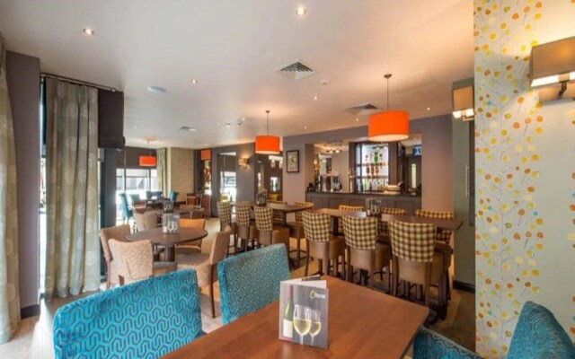 Premier Inn Manchester City Centre West