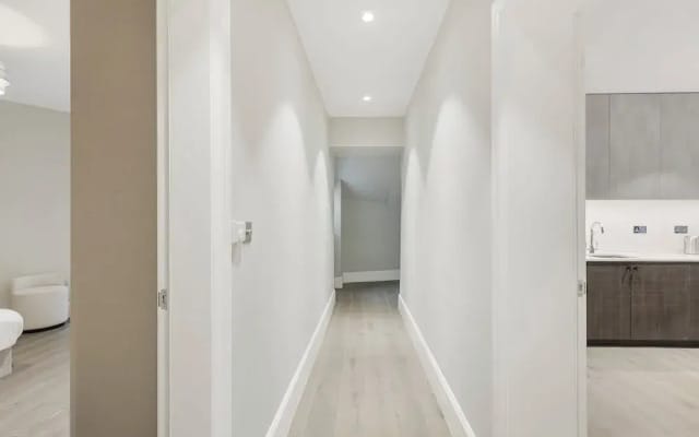 Collingham Road - 1 Bedroom Apartment III