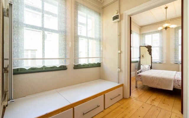 Nice Apartment Near Golden Horn