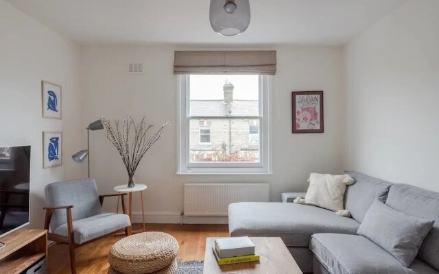 Light And Spacious 1 Bed Flat, Brixton