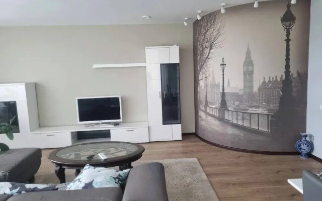 Serene 4-bedroom House Rental in Historic Rīga