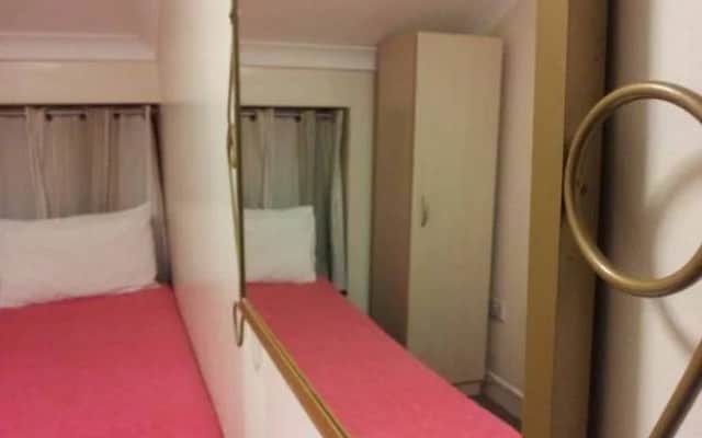 Barking Park Hotel